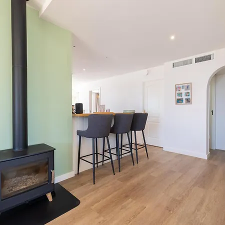 וילה - Mediterranean With Private Pool - *