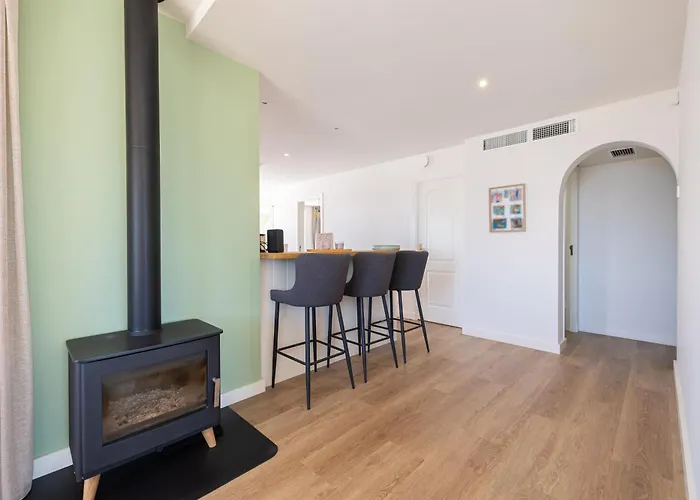 וילה - Mediterranean With Private Pool - *