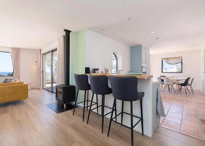 - Mediterranean With Private Pool - וילה